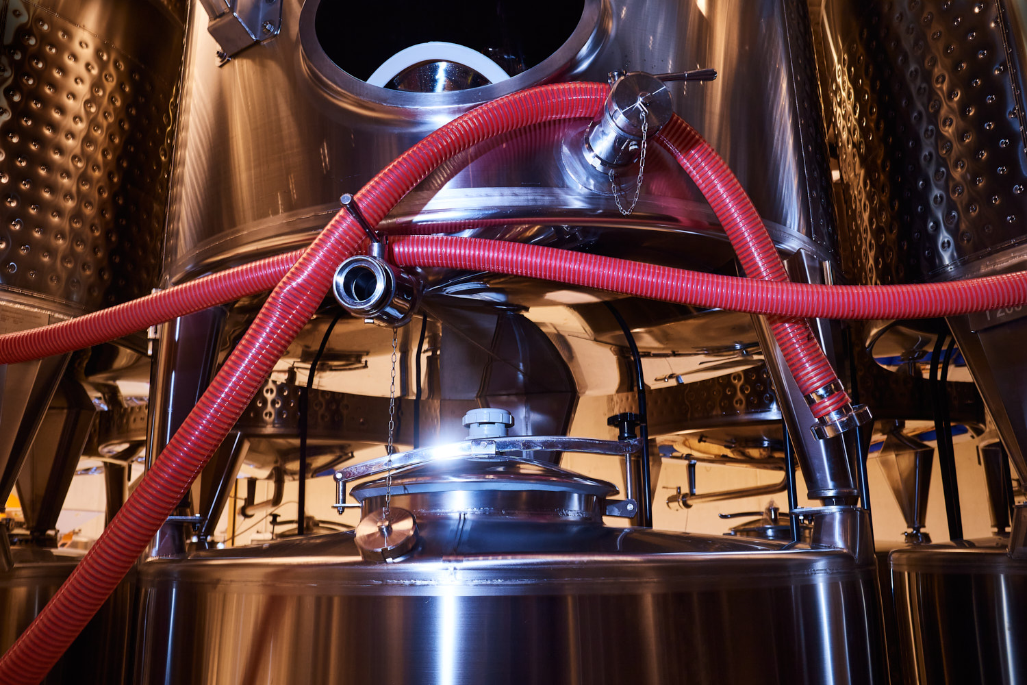 Stainless steel tanks